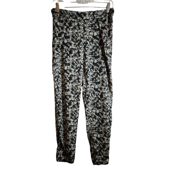 Zara Pants - Zara Trafaluc Grey Floral Joggers w Pockets Size M